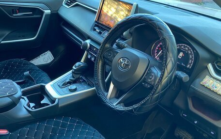Toyota RAV4, 2019 год, 3 500 000 рублей, 4 фотография