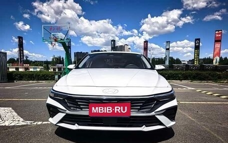 Hyundai Elantra, 2023 год, 1 400 000 рублей, 2 фотография