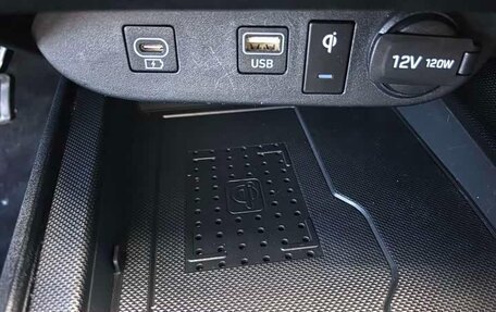 Hyundai Elantra, 2023 год, 1 400 000 рублей, 13 фотография