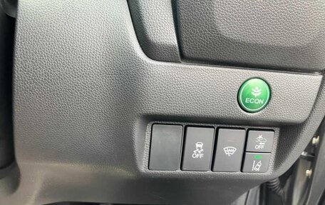 Honda Fit III, 2020 год, 1 025 000 рублей, 17 фотография