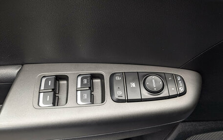 KIA Sportage IV рестайлинг, 2021 год, 2 650 000 рублей, 26 фотография