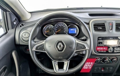 Renault Logan II, 2018 год, 870 000 рублей, 21 фотография