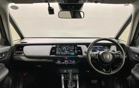 Honda Fit, 2023 год, 1 120 000 рублей, 10 фотография