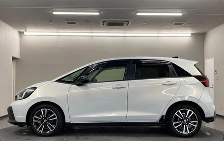 Honda Fit, 2023 год, 1 120 000 рублей, 4 фотография