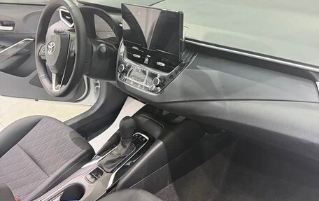 Toyota Corolla, 2023 год, 1 840 000 рублей, 12 фотография