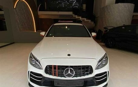 Mercedes-Benz C-Класс, 2018 год, 1 490 000 рублей, 5 фотография