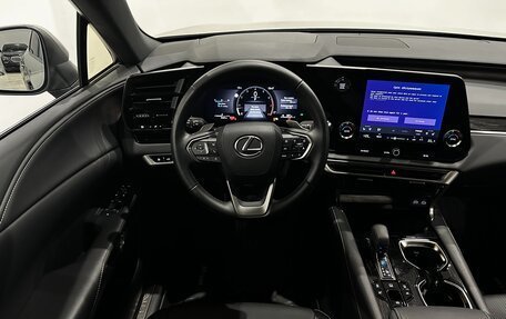Lexus RX IV рестайлинг, 2025 год, 6 895 000 рублей, 12 фотография