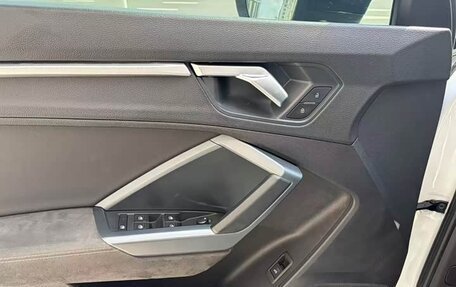 Audi Q3 Sportback, 2022 год, 3 000 000 рублей, 12 фотография