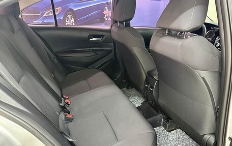 Toyota Corolla, 2022 год, 1 830 000 рублей, 6 фотография