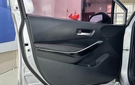 Toyota Corolla, 2022 год, 1 830 000 рублей, 24 фотография