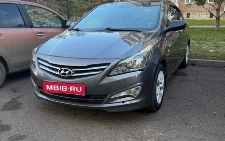 Hyundai Solaris II рестайлинг, 2016 год, 999 000 рублей, 1 фотография