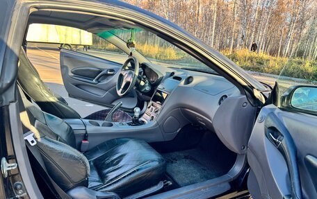 Toyota Celica VII рестайлинг, 2001 год, 750 000 рублей, 16 фотография