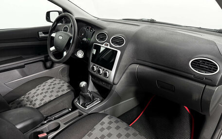 Ford Focus II рестайлинг, 2006 год, 320 000 рублей, 14 фотография