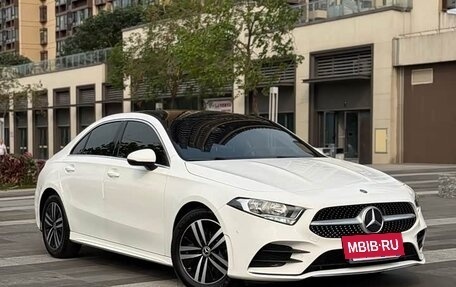 Mercedes-Benz A-Класс, 2020 год, 1 680 008 рублей, 3 фотография