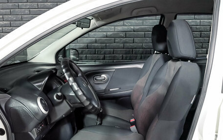 Nissan Note II рестайлинг, 2011 год, 680 000 рублей, 11 фотография