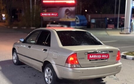 Ford Laser IV, 2001 год, 190 000 рублей, 2 фотография