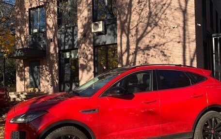 Jaguar E-Pace, 2020 год, 2 600 000 рублей, 3 фотография