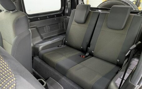 Suzuki Jimny, 2023 год, 1 835 000 рублей, 9 фотография