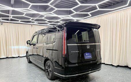 Honda Stepwgn IV рестайлинг, 2022 год, 3 199 999 рублей, 4 фотография