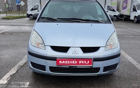 Mitsubishi Colt VI рестайлинг, 2006 год, 390 000 рублей, 1 фотография