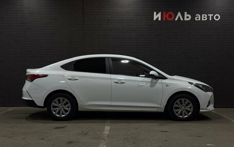 Hyundai Solaris II рестайлинг, 2020 год, 1 550 000 рублей, 4 фотография