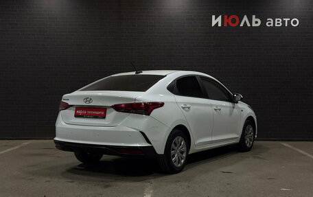 Hyundai Solaris II рестайлинг, 2020 год, 1 550 000 рублей, 5 фотография