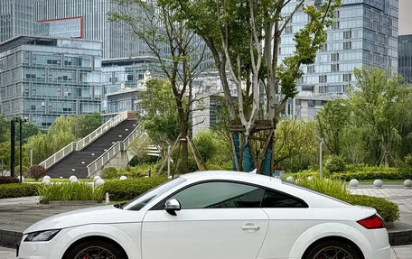 Audi TT, 2017 год, 4 300 000 рублей, 4 фотография