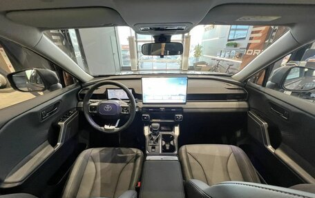 Toyota RAV4, 2026 год, 4 499 000 рублей, 18 фотография