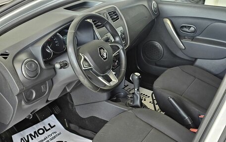 Renault Logan II, 2018 год, 1 099 000 рублей, 11 фотография