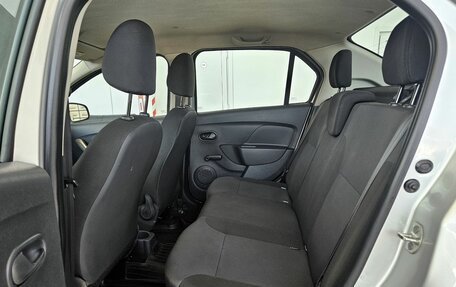 Renault Logan II, 2018 год, 1 099 000 рублей, 14 фотография