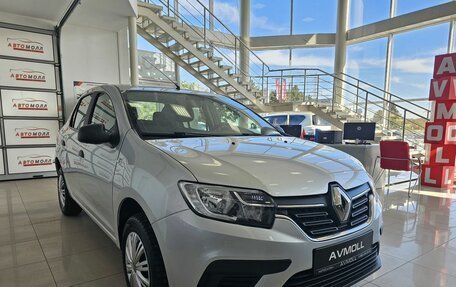 Renault Logan II, 2018 год, 1 099 000 рублей, 4 фотография