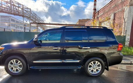 Toyota Land Cruiser 200, 2014 год, 3 999 999 рублей, 2 фотография