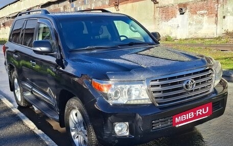Toyota Land Cruiser 200, 2014 год, 3 999 999 рублей, 7 фотография
