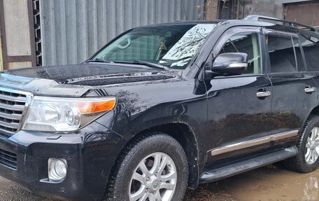 Toyota Land Cruiser 200, 2014 год, 3 999 999 рублей, 15 фотография