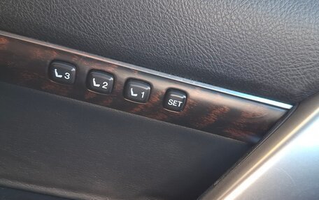 Toyota Land Cruiser 200, 2014 год, 3 999 999 рублей, 21 фотография