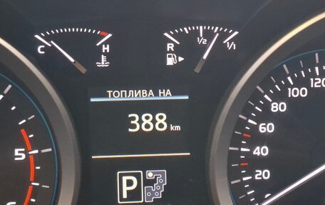 Toyota Land Cruiser 200, 2014 год, 3 999 999 рублей, 19 фотография