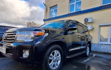 Toyota Land Cruiser 200, 2014 год, 3 999 999 рублей, 27 фотография