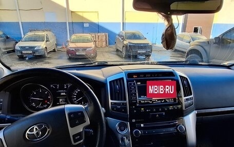 Toyota Land Cruiser 200, 2014 год, 3 999 999 рублей, 22 фотография