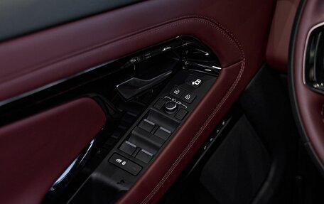 Land Rover Range Rover Evoque II, 2025 год, 6 949 000 рублей, 22 фотография