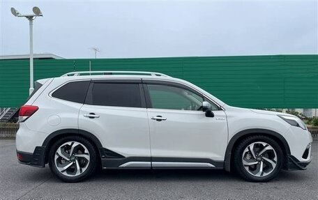 Subaru Forester, 2023 год, 2 410 000 рублей, 2 фотография