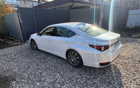 Lexus ES VII, 2019 год, 3 500 000 рублей, 3 фотография
