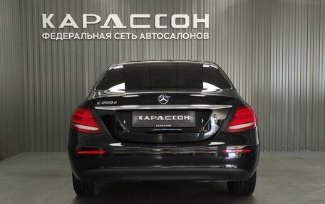 Mercedes-Benz E-Класс, 2019 год, 2 010 000 рублей, 4 фотография