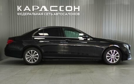 Mercedes-Benz E-Класс, 2019 год, 2 010 000 рублей, 6 фотография