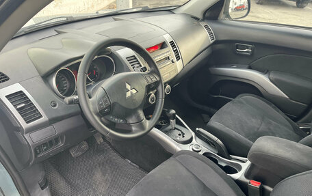Mitsubishi Outlander III рестайлинг 3, 2008 год, 750 000 рублей, 7 фотография