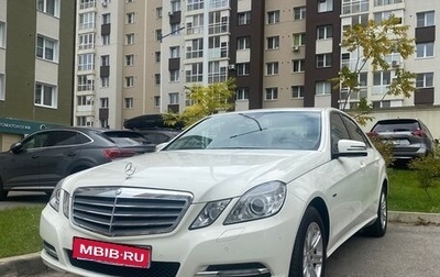 Mercedes-Benz E-Класс, 2012 год, 2 050 000 рублей, 1 фотография