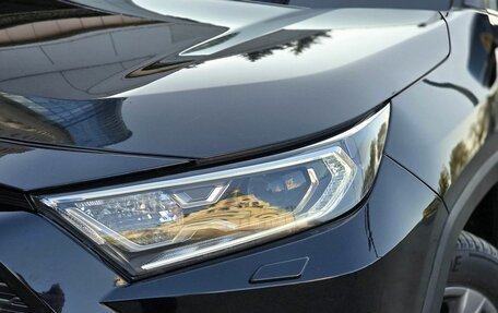 Toyota RAV4, 2020 год, 3 690 000 рублей, 4 фотография