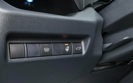 Toyota RAV4, 2020 год, 3 690 000 рублей, 24 фотография