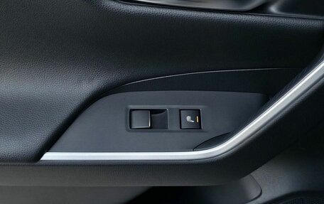 Toyota RAV4, 2020 год, 3 690 000 рублей, 27 фотография