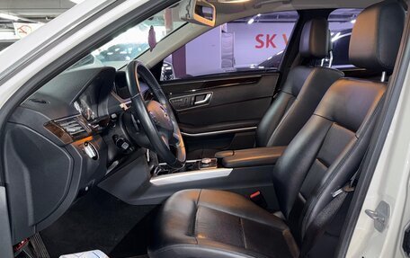 Mercedes-Benz E-Класс, 2012 год, 2 050 000 рублей, 25 фотография
