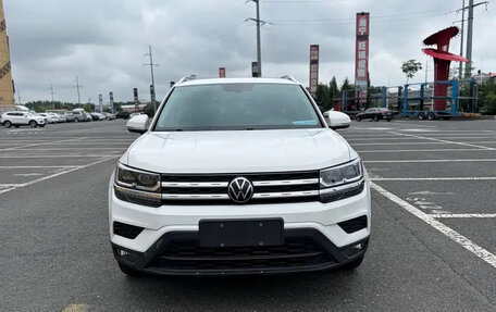 Volkswagen Tharu, 2022 год, 1 450 000 рублей, 2 фотография